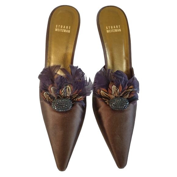 Stuart Weitzman Brown Satin Mule Heels Size 9 Pointy Toes Embellished Feathers - Picture 3 of 12